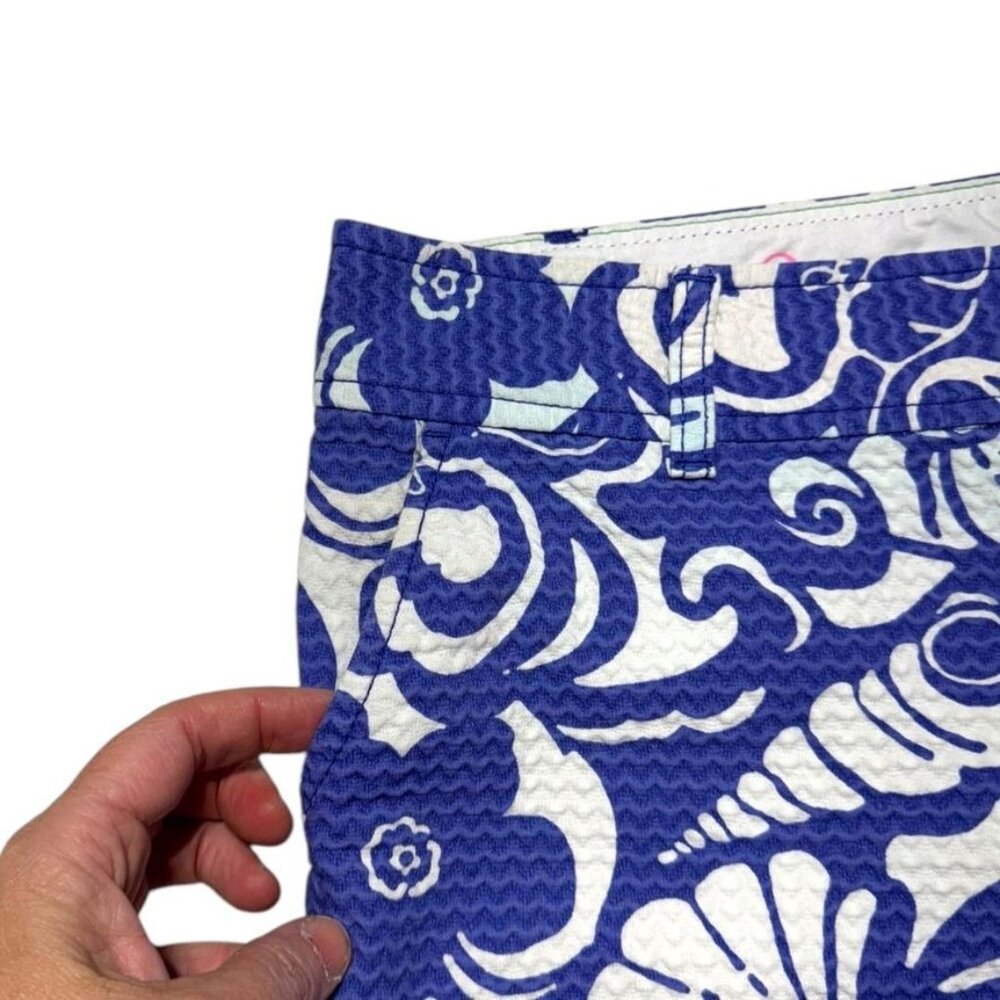 Lilly Pulitzer Blue and White walsh shorts - Picture 9 of 9